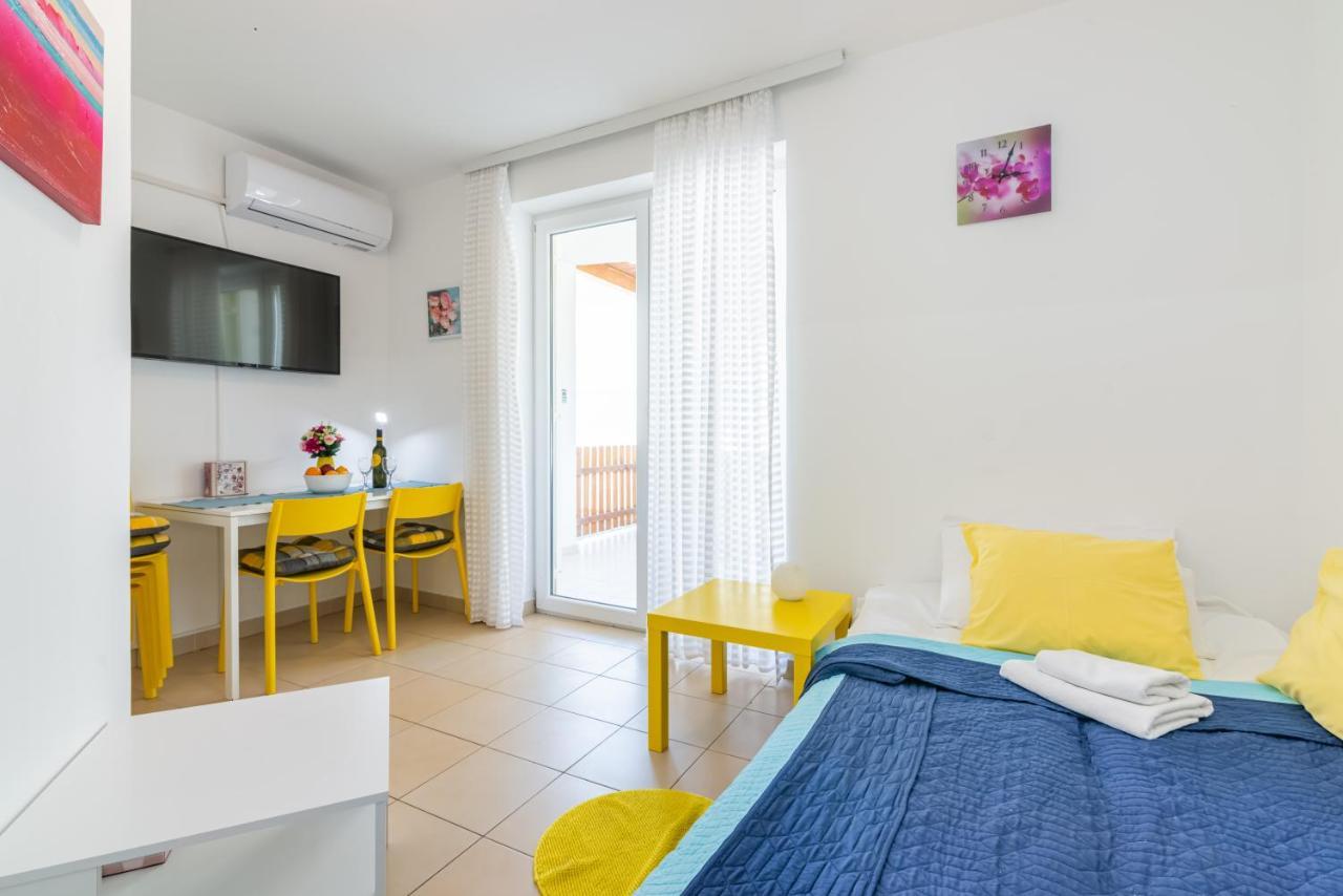 New Lovorka 7 Apt. 4+1 In Baska  Bagian luar foto